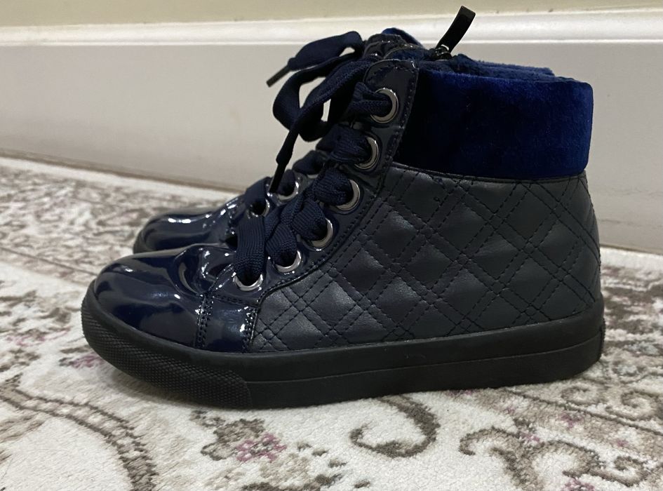 Ботинки для девочки