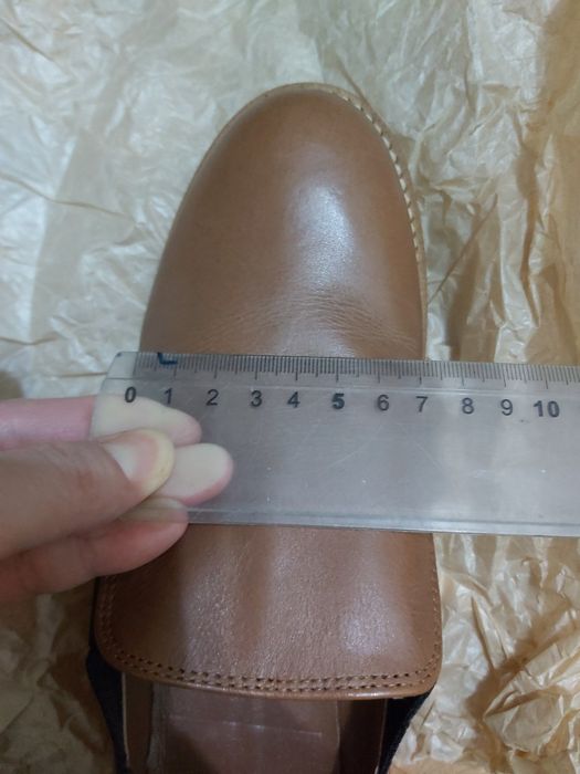 Кожаные лоферы-туфли