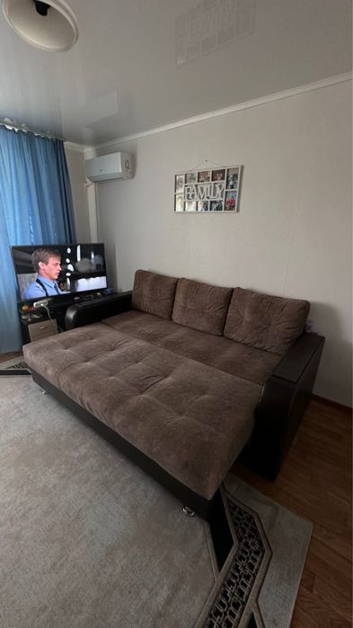 Продам диван пишите