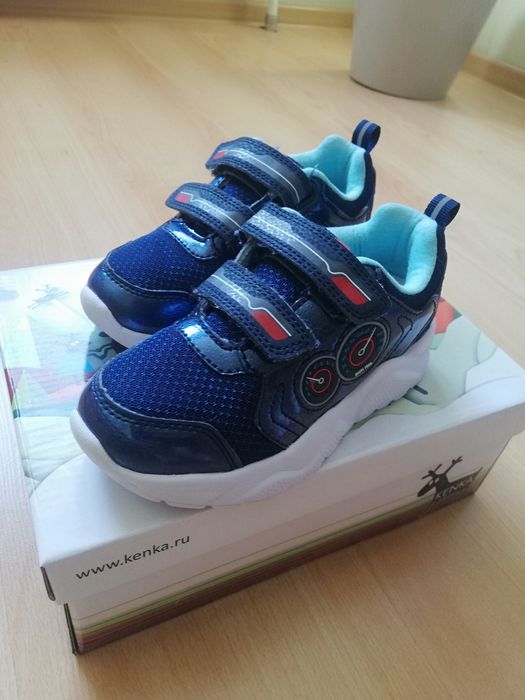 Кроссовки на мальчика 28 размера