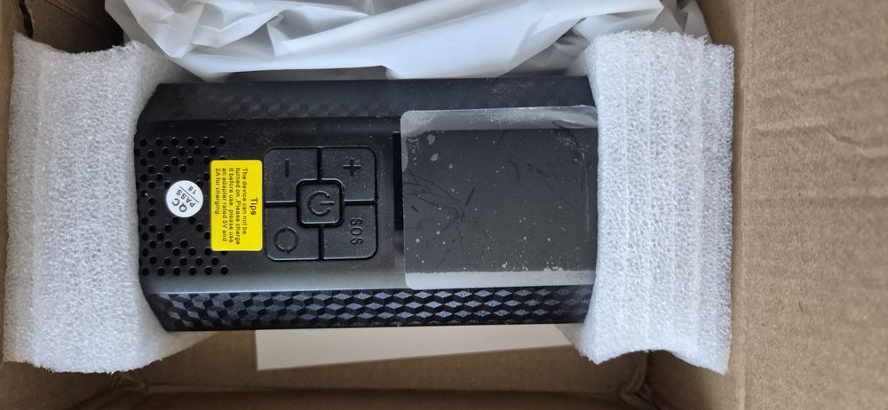 автоматичен Компресор за гуми, 3в1 - power bank, фенер/led осветление