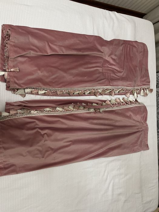 Продам шторы в отличном состоянии