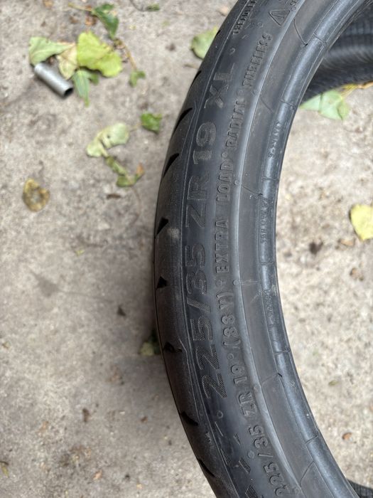 225/35/19 Continental 2 бр