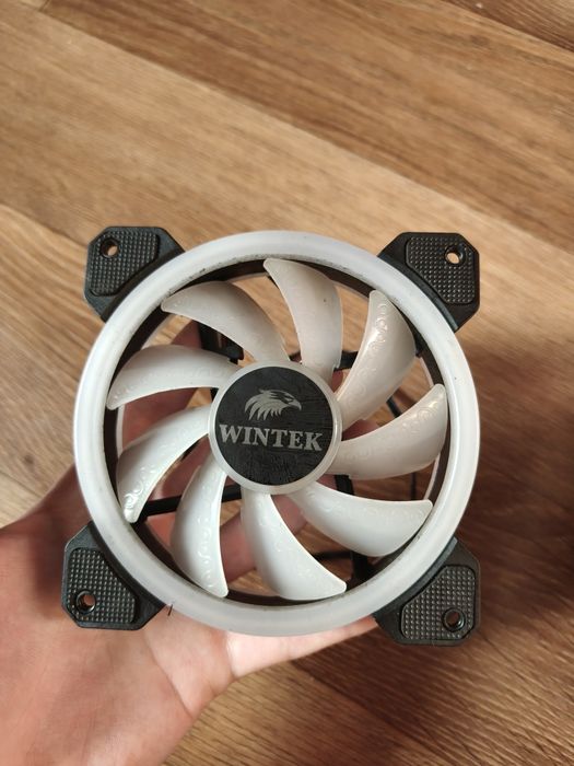 Продам 6 куллеров wintek для ПК