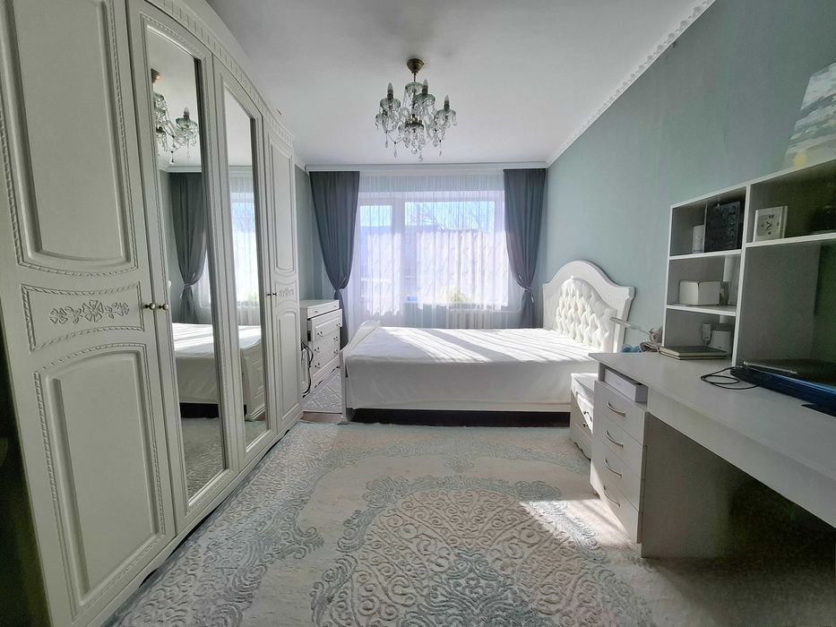 1-комн.квартира, 2/5 этаж, 8 микр-он, район Школы №17