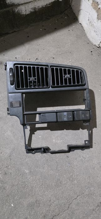 Центральная консоль пассат б3