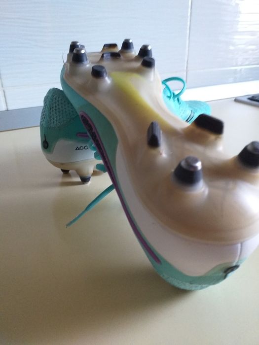 Nike tiempo legend 10 acc elite  42,5