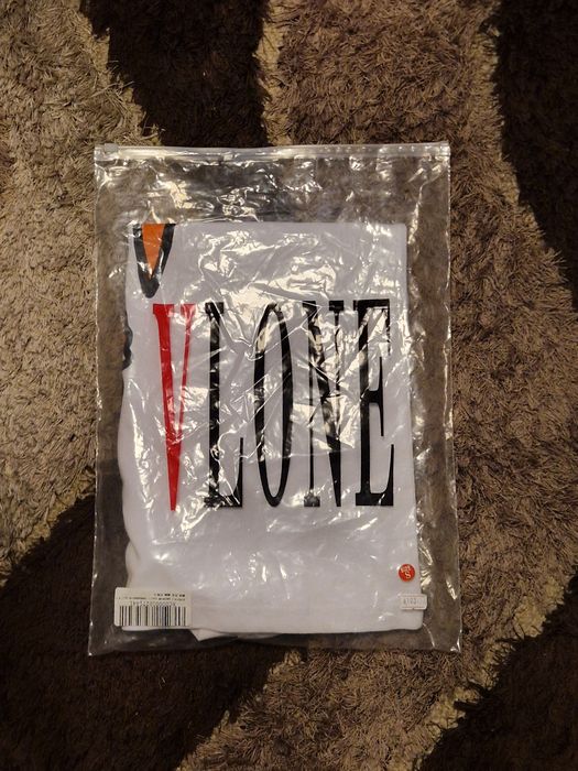 Бяла тениска на Velone