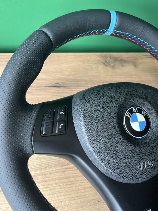 Волан  BMW  M  E90 E91 E92 E93 E87