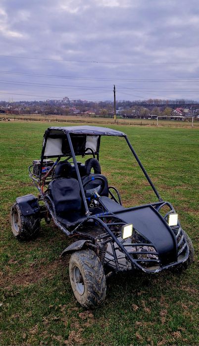 Vand sau schimb buggy 250cc