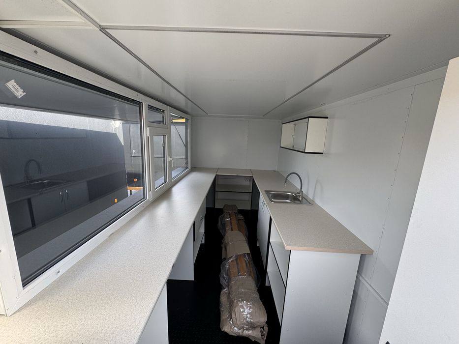 Търговска каравана за бързо хранене 4*2м