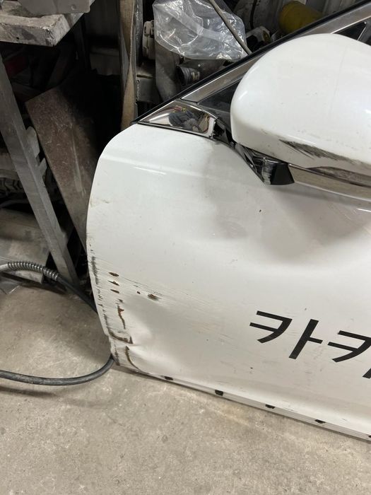 Продам передний дверь левый на Киа к7