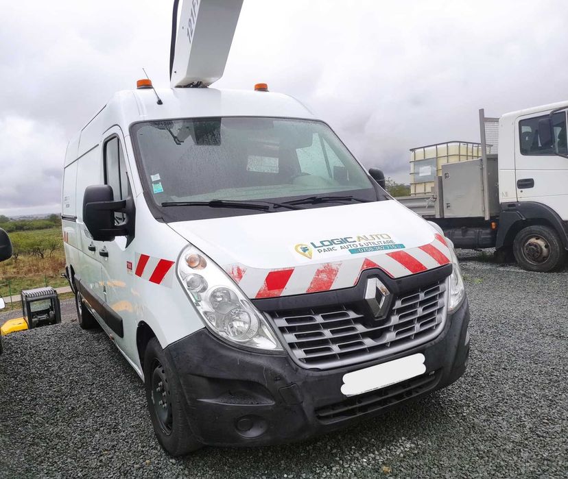 Renaul Master Nacela PRB 12.5m An 2018 Motor 2.3L - Posibilitate Rate