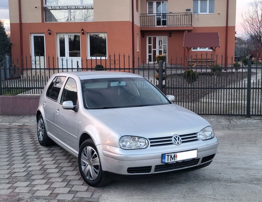 Wolkswagen Golf 4 motor 1.6 benzina 105 cp an 2002 euro 4
