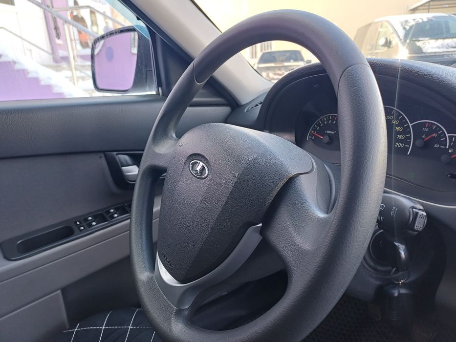 Продам приора люкс. В отличном состоянии!