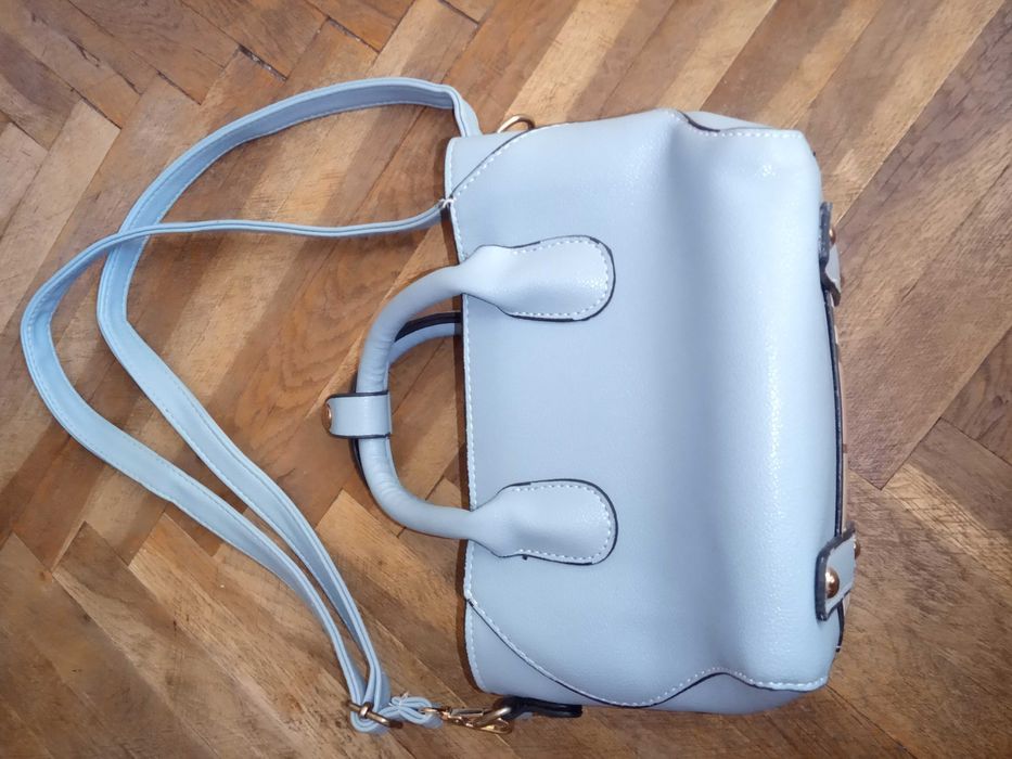 Дамска малка чанта