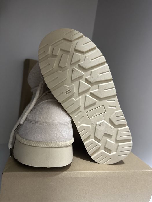 Продам новую обувь