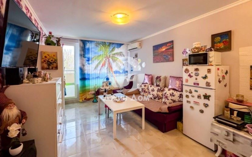 Едностаен апартамент в к-с Флора Бийч Резорт, гр. Поморие