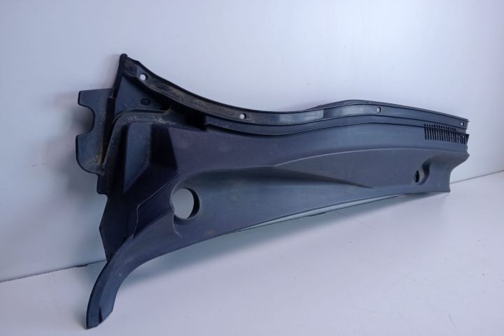 Grila stergator parbriz   55782-05030 Toyota Avensis a 2-a generatie