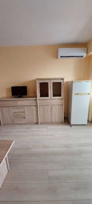 Двустаен ап. под наем в кв. Полигона