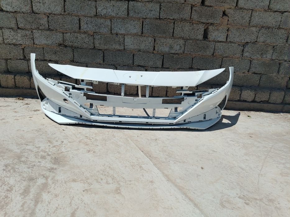 Elantra bamper sotiladi