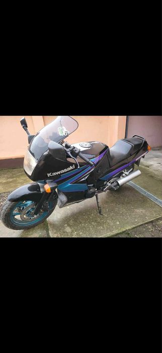 motocicleta kawasaki gpz 600