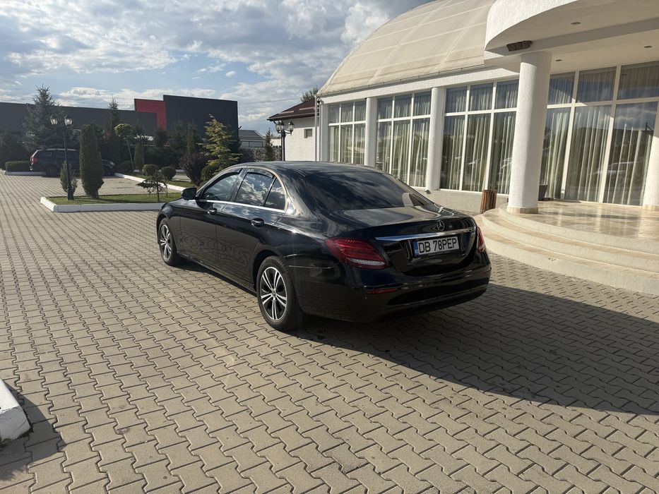 Mercedes E 200 an 2017 facelift  automat