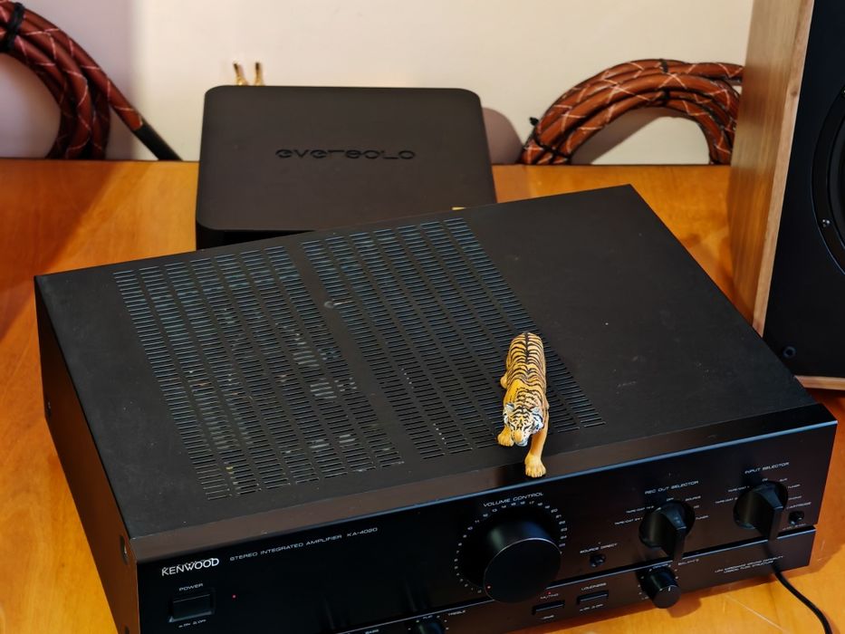 Kenwood KA-4020. Amplificator top. Made in Japan. Impecabil. Preț fix
