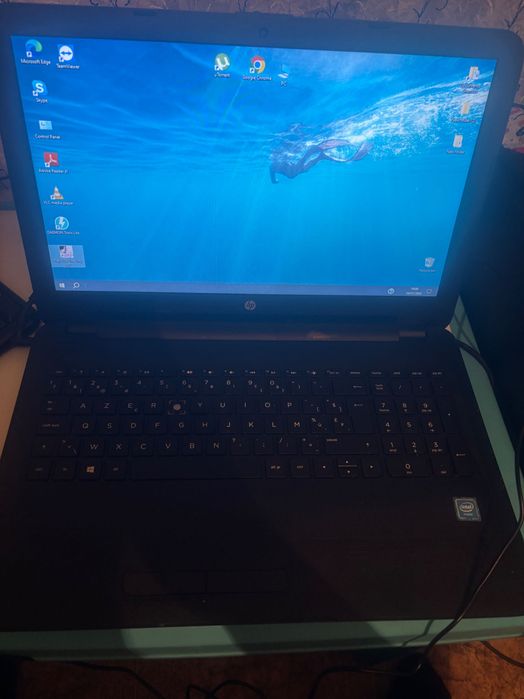 Лаптопа работи но има нужда от престалация