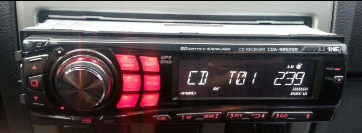 Alpine cda 9812rb Pioneer deh p77mp