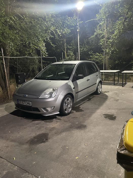 Ford fiesta 2002 1.4 16valve (negociabil)