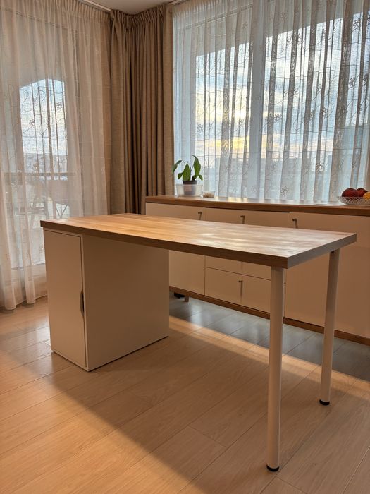 Vand birou ikea.