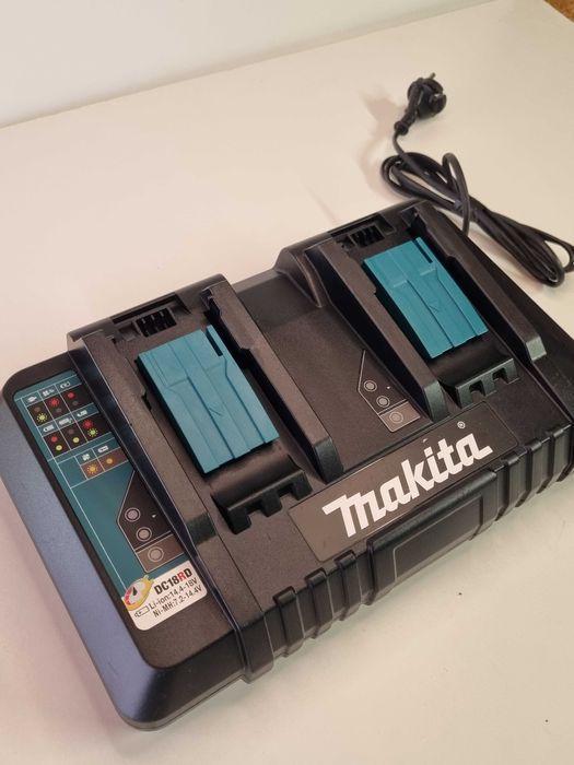 Incarcator dublu MAKITA DC18RD