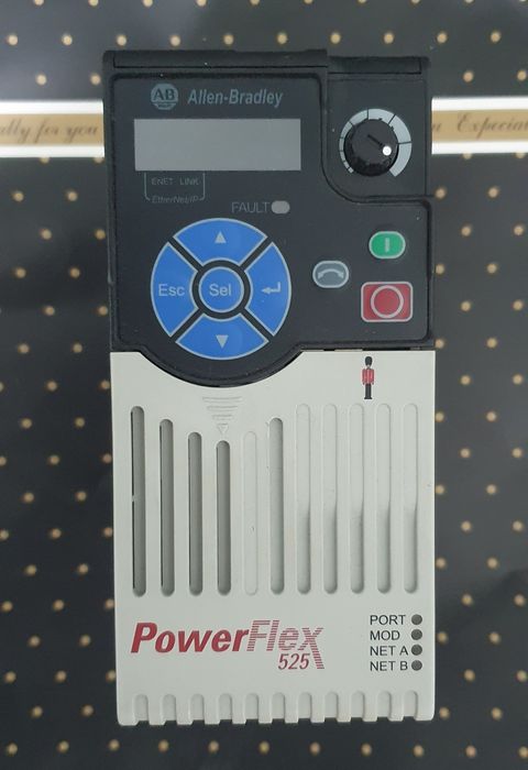 Chastotnik Allen-Bradley PowerFlex 525 — 1.5 kW (4A)