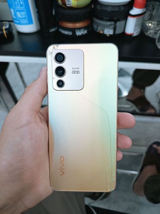 Vivo v23  сатылады!