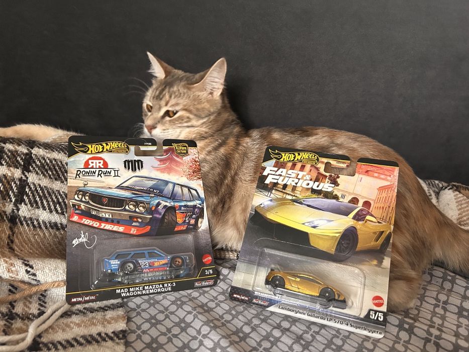 Продам машинки hot wheels