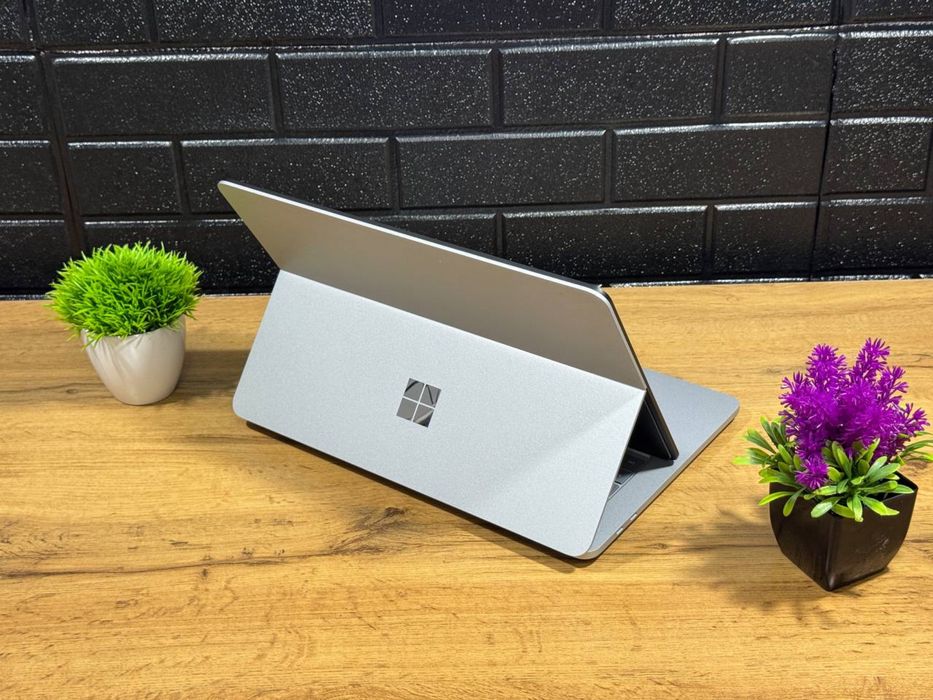 Surface Laptop Studio 2 - 14.4”32гб 4050