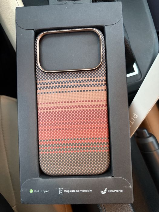 Чехол iphone 17 pro