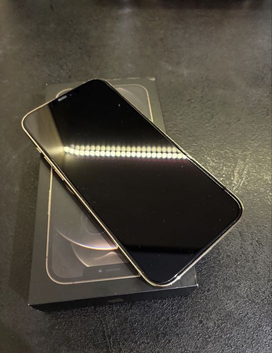 iPhone 12 PRO MAX de 512 GB cu 92% Bateria