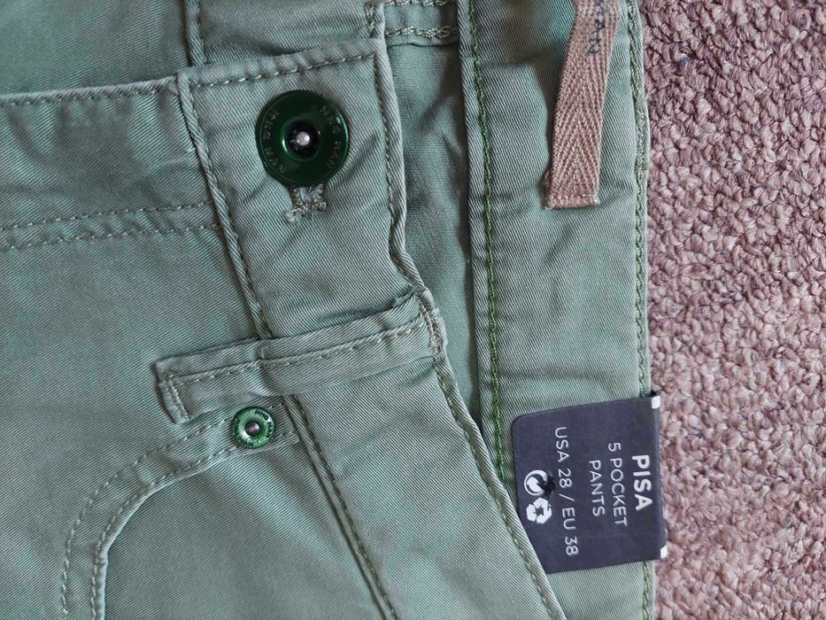 pantaloni de barbati 28(38) Mango