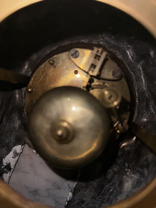Ceas din marmura mecanic