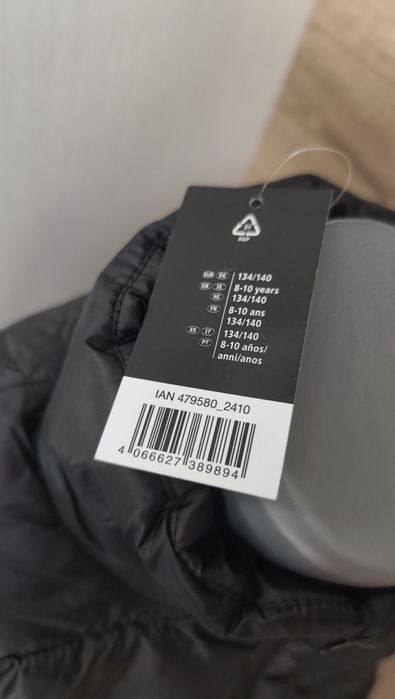 Детски нови пролетни якета 8-10г.(134-140 размер)