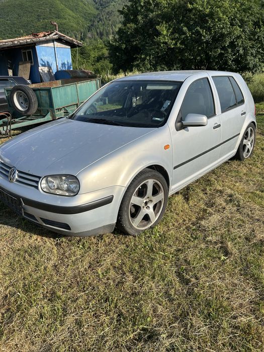 Golf 4 1.6 sr на части