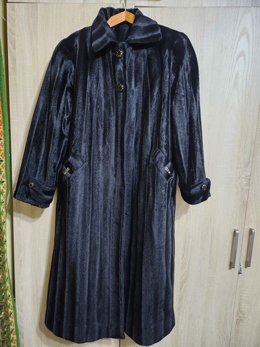 Зимнее женское пальто