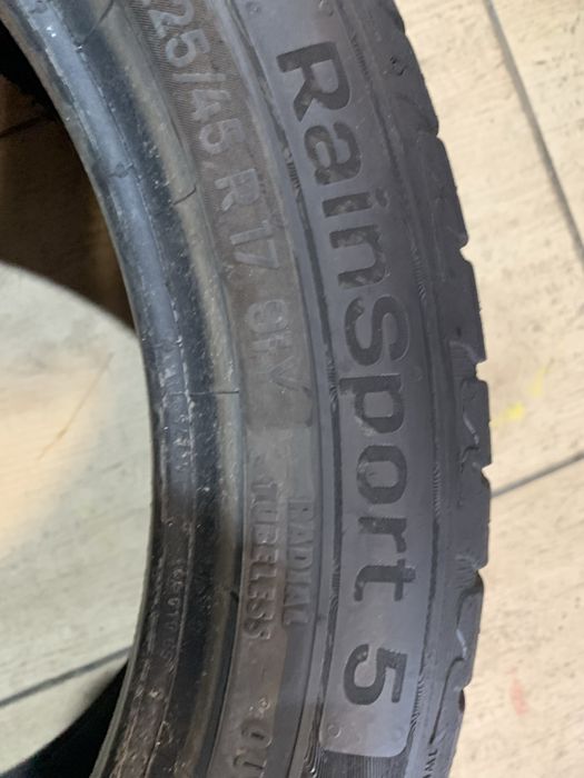 225 45 17 anvelope de vara