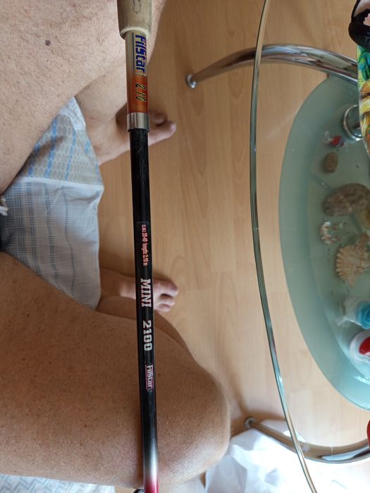 Продавам въдица - 2,10м.