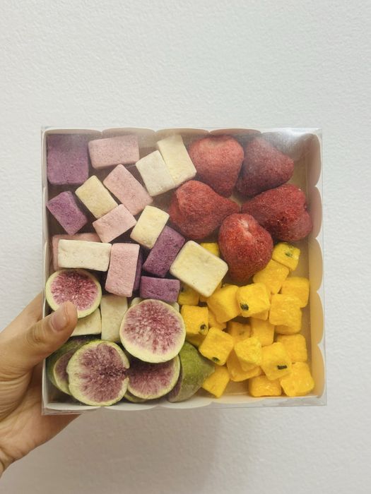 Сублимированное мороженое, маракуя, клубника, инжир