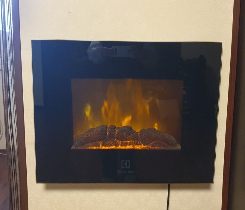 Продаю Камин Electrolux EFP/W
