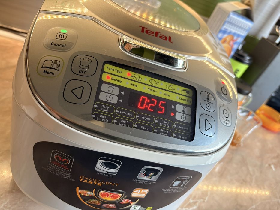 Vand aparat multifunctional Multicooker
