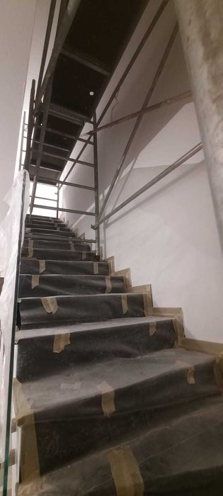 Schela mobila de inchiriat